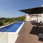 Διαμέρισμα Cavalo De Troia *